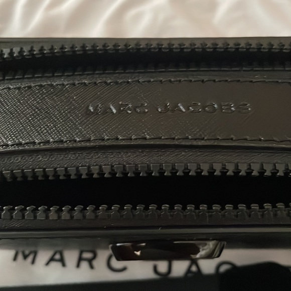 Marc Jacobs black camera bag - Picture 6 of 6